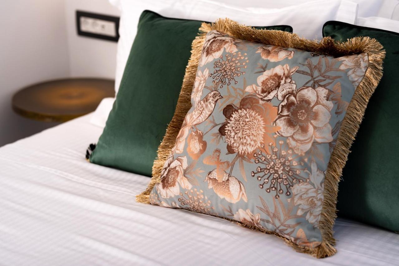 Daydream Luxury Suites Φηρά Εξωτερικό φωτογραφία